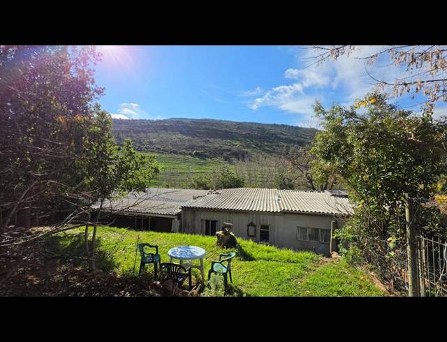 FARM FOR SALE IN PIKETBERG RURAL